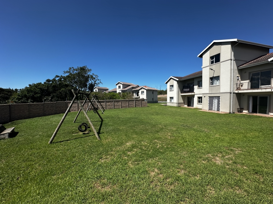 2 Bedroom Property for Sale in Beacon Bay Eastern Cape
